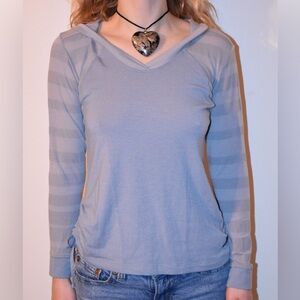 Fitted Women's Gray Sweatshirt With Hood